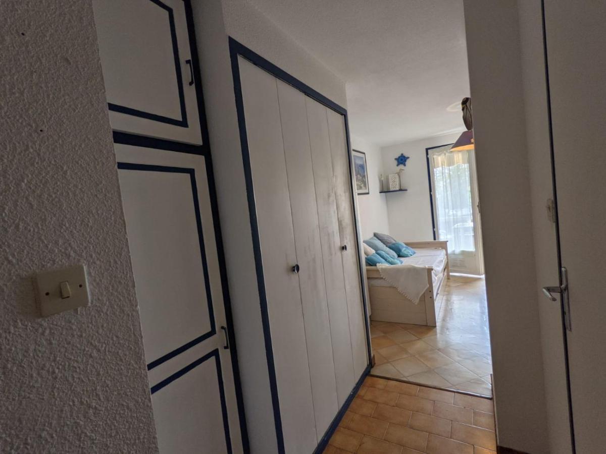 Appartement " Le Grand Bleu " A 3 Min De La Plage La Londe-les-Maures Exterior foto